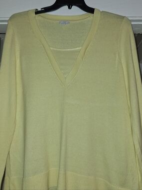 J.Jill Mixed Media Layered V Neck Sweater, Buttercup color, size L Petite